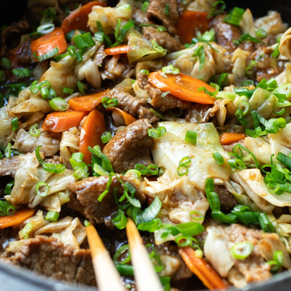 Vietnamese Beef Cabbage & Carrot Stir Fry