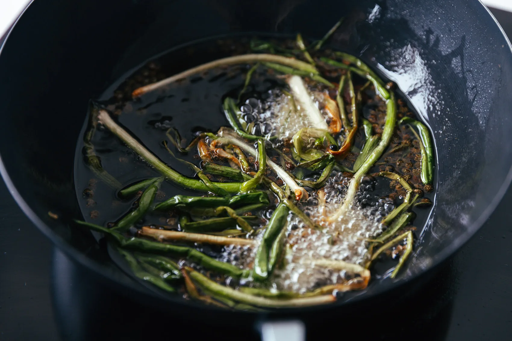 Chinese garlic chili sauce