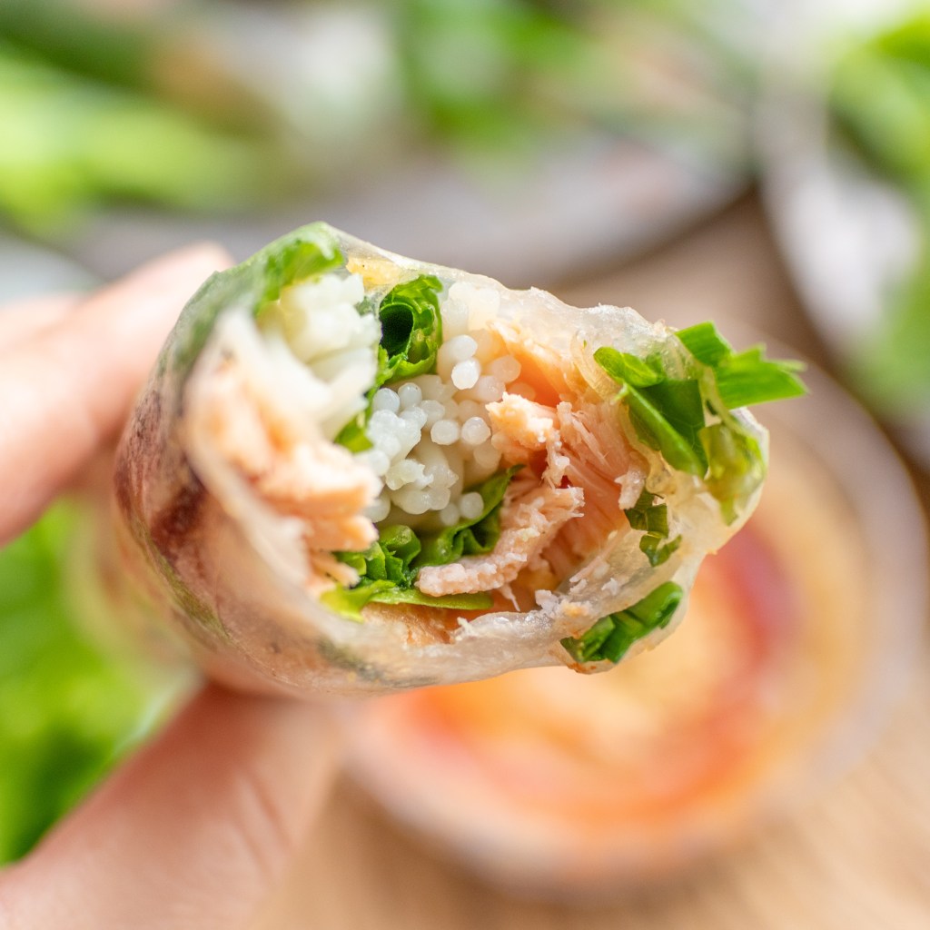 Vietnamese Salmon Spring Rolls (Gỏi Cuốn Cá Hồi) - The Inside