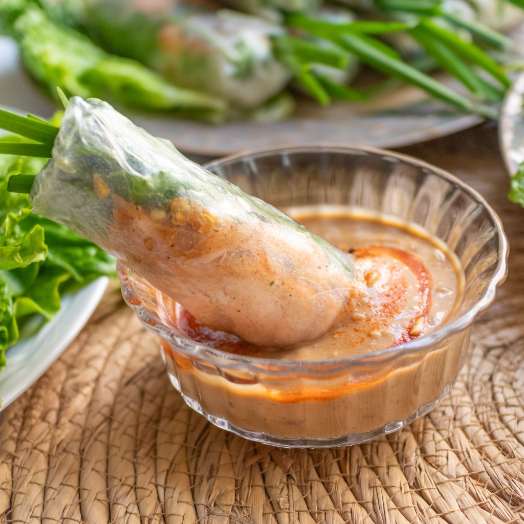 Vietnamese Salmon Spring Rolls (Gỏi Cuốn with Salmon)
